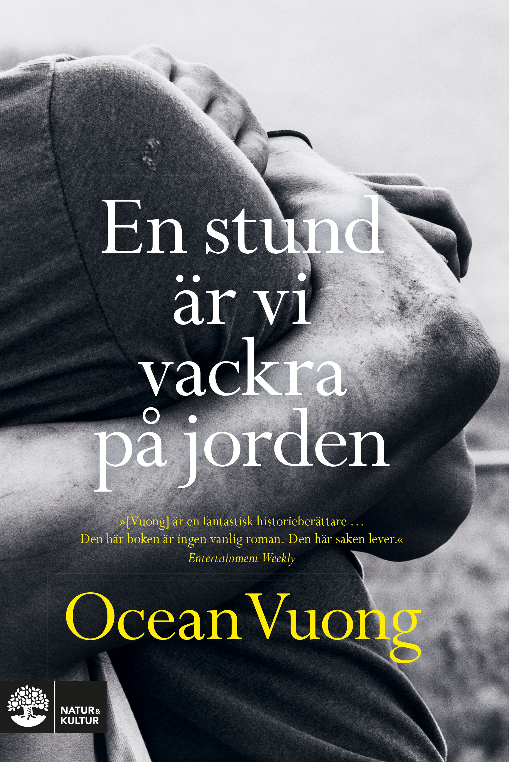 en-stund-ar-vi-vackra-pa-jorden-ocean-voung-boktips-omslag